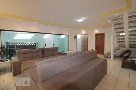 Sala  de casa à venda com 4 quartos, 340m² em Jardim Anália Franco, São Paulo