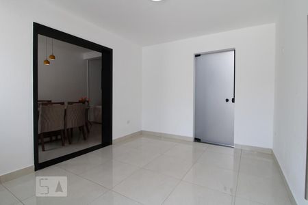 Sala1 de casa para alugar com 3 quartos, 190m² em Chácara Santo Antônio (zona Sul), São Paulo