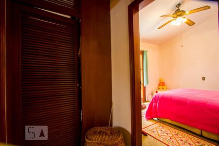 Closet do quarto 1 de casa para alugar com 4 quartos, 320m² em Centro, Santo André