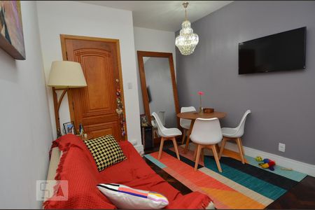 Sala de apartamento para alugar com 2 quartos, 85m² em Copacabana, Rio de Janeiro