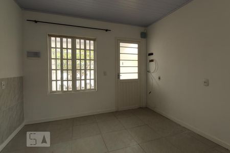 Sala  de casa para alugar com 1 quarto, 42m² em Santo Antônio, Porto Alegre