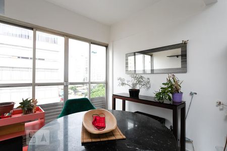Sala de apartamento à venda com 2 quartos, 66m² em Jardim America, São Paulo