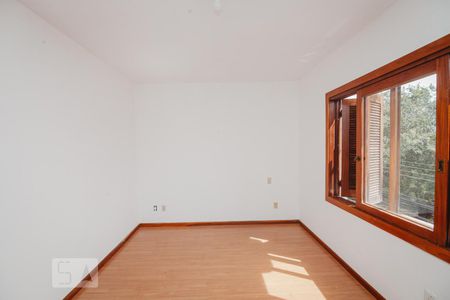 Suite de apartamento para alugar com 3 quartos, 102m² em Jardim Itu, Porto Alegre