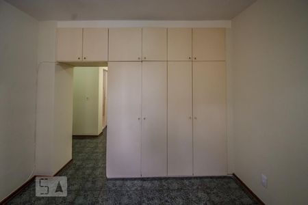 Suíte de apartamento para alugar com 1 quarto, 50m² em Centro, Campinas