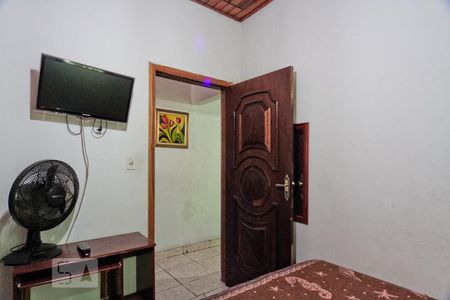 Quarto 1 de casa para alugar com 4 quartos, 116m² em Carandiru, São Paulo