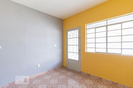 Sala de casa à venda com 1 quarto, 80m² em São Pedro, Osasco