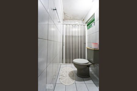 Banheiro de casa à venda com 2 quartos, 100m² em Novo Osasco, Osasco