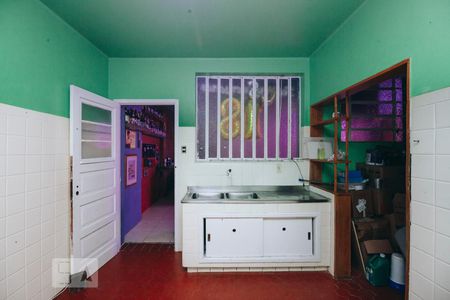 Cozinha de casa à venda com 4 quartos, 200m² em Auxiliadora, Porto Alegre