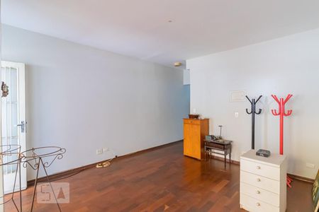 Sala de Estar  de casa para alugar com 4 quartos, 250m² em Vila Mariana, São Paulo
