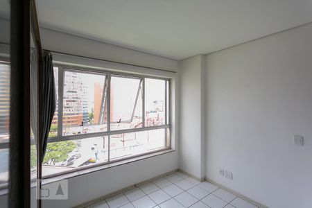 Quarto de kitnet/studio à venda com 1 quarto, 38m² em Centro, Belo Horizonte