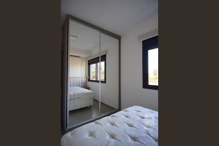 Quarto de apartamento para alugar com 1 quarto, 35m² em Auxiliadora, Porto Alegre