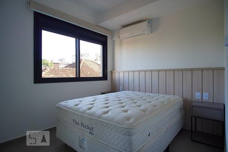 Quarto de apartamento para alugar com 1 quarto, 35m² em Auxiliadora, Porto Alegre