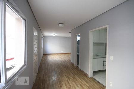 Sala de casa de condomínio à venda com 4 quartos, 120m² em Aclimação, São Paulo