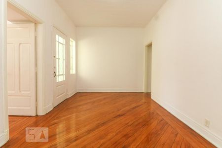 Sala de casa à venda com 2 quartos, 90m² em Pinheiros, São Paulo