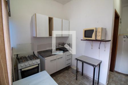 Cozinha de casa para alugar com 1 quarto, 35m² em Itaim Bibi, São Paulo