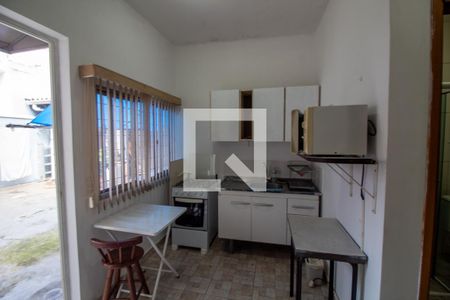 Cozinha de casa para alugar com 1 quarto, 35m² em Itaim Bibi, São Paulo
