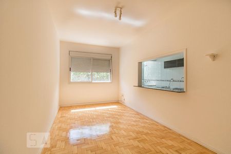 Sala de apartamento para alugar com 1 quarto, 47m² em Rio Branco, Porto Alegre