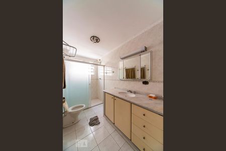 Banheiro de apartamento para alugar com 3 quartos, 80m² em Jardim, Santo André