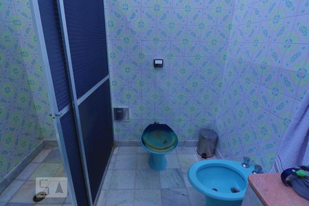 Banheiro Social de casa à venda com 2 quartos, 300m² em Santa Paula, São Caetano do Sul