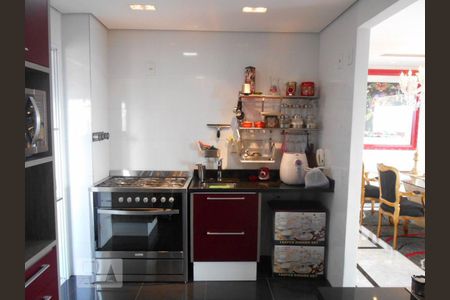 Cozinha de apartamento para alugar com 2 quartos, 96m² em Jardim Vazani, São Paulo