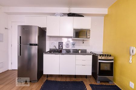 Sala e cozinha de apartamento para alugar com 1 quarto, 41m² em Tatuapé, São Paulo