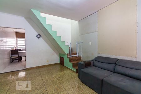 Sala de casa para alugar com 3 quartos, 128m² em São Pedro, Osasco