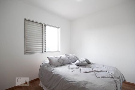 Quarto 1 de apartamento à venda com 2 quartos, 73m² em Km 18, Osasco