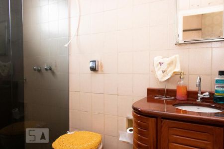 Banheiro de casa à venda com 6 quartos, 202m² em Lauzane Paulista, São Paulo
