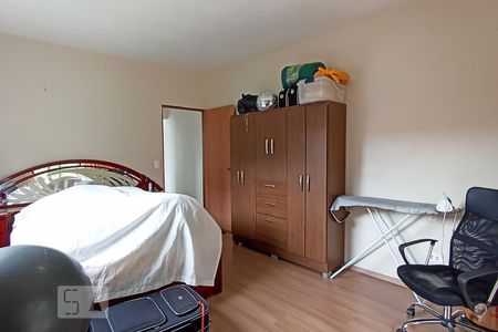 Quarto de casa para alugar com 2 quartos, 180m² em Vila Viana, Barueri