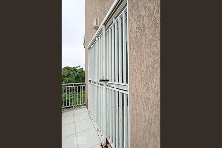 Varanda sala de casa para alugar com 2 quartos, 180m² em Vila Viana, Barueri