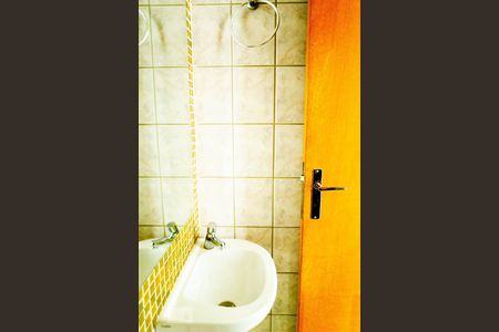 Lavabo de apartamento para alugar com 3 quartos, 138m² em Quadra 105, Brasília