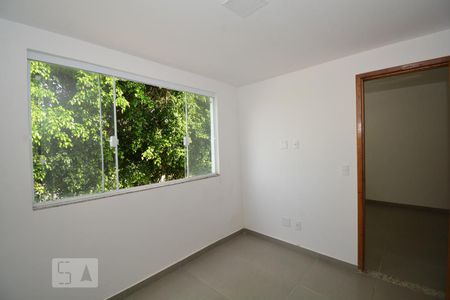Quarto 1 de apartamento para alugar com 2 quartos, 57m² em Oswaldo Cruz, Rio de Janeiro