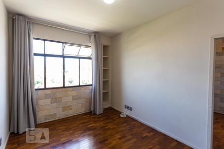 Sala de apartamento à venda com 1 quarto, 36m² em Floresta, Belo Horizonte