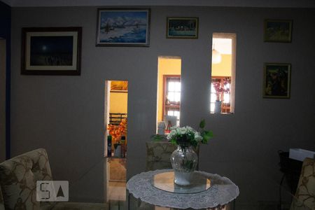 Casa para alugar com 5 quartos, 600m² em Parque Taquaral, Campinas