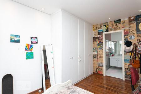Suíte 1 de casa à venda com 3 quartos, 285m² em Sumaré, São Paulo