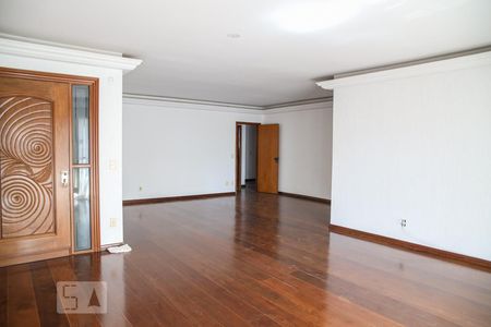 Sala de apartamento para alugar com 5 quartos, 240m² em Santo Antônio, São Caetano do Sul