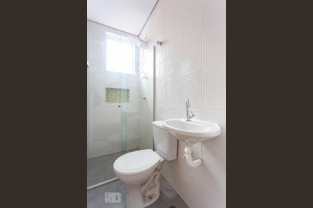 Banheiro de apartamento para alugar com 1 quarto, 30m² em Centro, Osasco