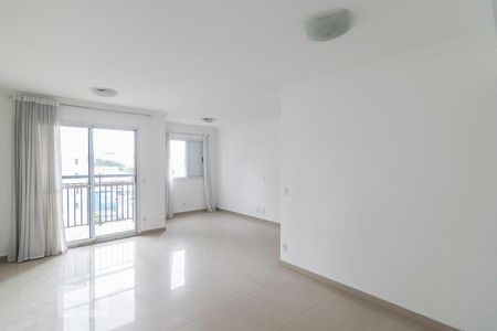 Sala de apartamento para alugar com 2 quartos, 66m² em Vila Metalurgica, Santo André