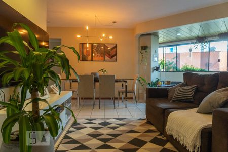 Sala de apartamento para alugar com 3 quartos, 89m² em Águas Claras, Brasília