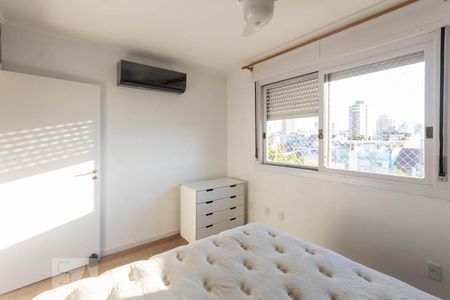 Quarto 1 de apartamento à venda com 2 quartos, 73m² em Santa Cecília, Porto Alegre