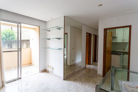 Sala de apartamento para alugar com 2 quartos, 56m² em Sagrada Família, Belo Horizonte