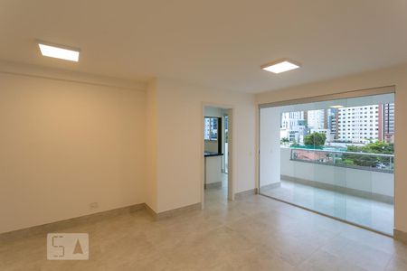Sala de apartamento para alugar com 3 quartos, 93m² em Santa Efigênia, Belo Horizonte