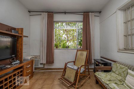 Sala de casa para alugar com 4 quartos, 280m² em Maracanã, Rio de Janeiro