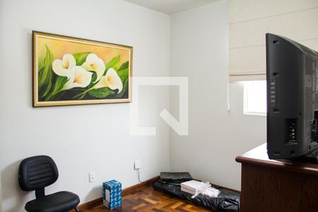 Quarto 2 de apartamento à venda com 4 quartos, 89m² em Sagrada Família, Belo Horizonte
