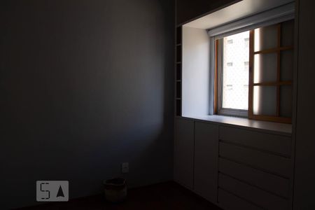 quarto de apartamento à venda com 4 quartos, 153m² em Jardim Flamboyant, Campinas