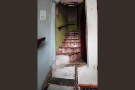 Escada  de casa à venda com 7 quartos, 118m² em Bosque, Campinas