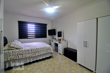 Quarto 1 de casa à venda com 3 quartos, 241m² em Utinga, Santo André