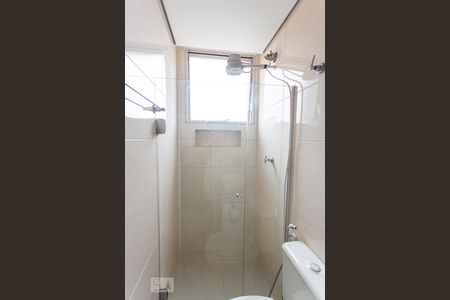 Banheiro da Suíte de apartamento para alugar com 3 quartos, 78m² em Sion, Belo Horizonte