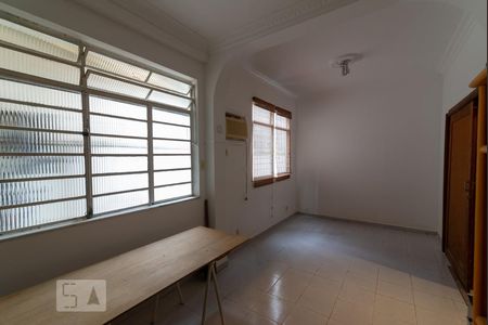 Quarto 1 de casa para alugar com 4 quartos, 370m² em Tijuca, Rio de Janeiro