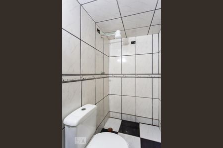 Banheiro de apartamento para alugar com 1 quarto, 20m² em Conceição, Osasco
